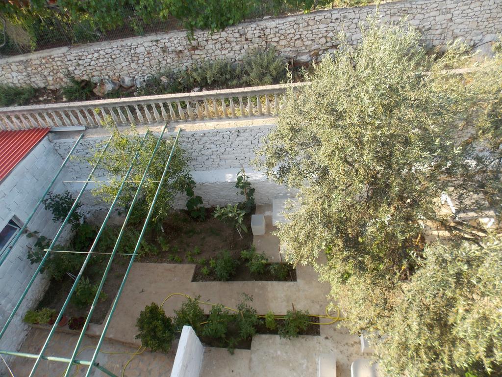 Guest House Vila Bega Saranda Dış mekan fotoğraf