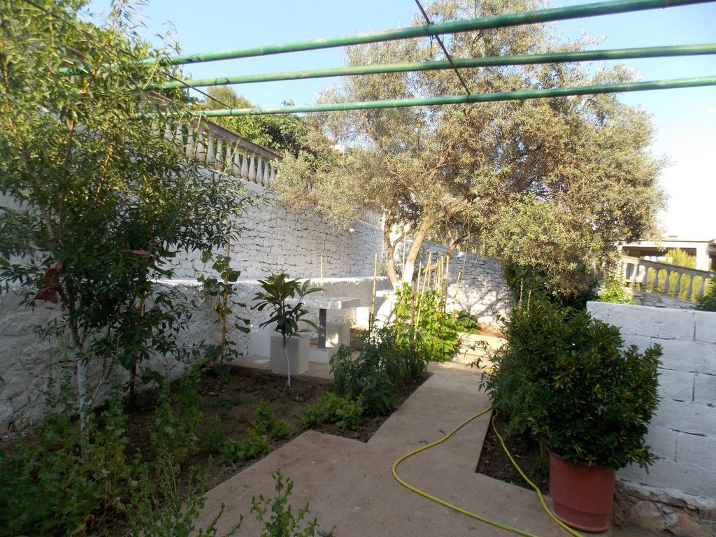 Guest House Vila Bega Saranda Dış mekan fotoğraf